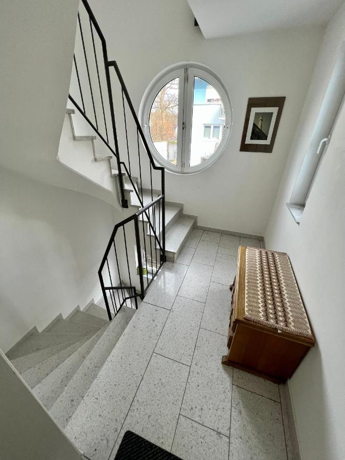 Komplette Wohnung In Wendelstein Bei Nuernberg - Messenaehe Exterior foto